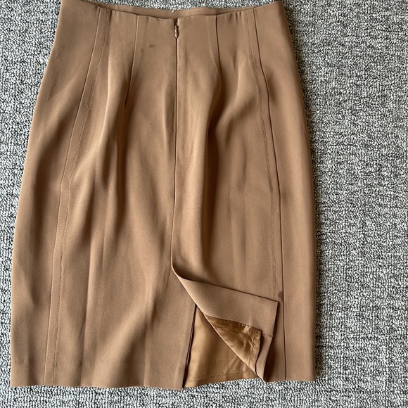 Aritzia Crepe Brown Pencil Skirt - Picture 5 of 5